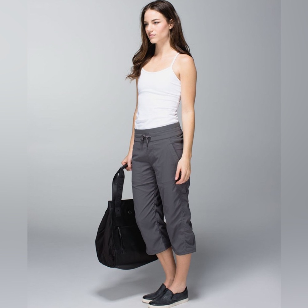 Lululemon Studio Crop in gray - Picture 4 of 10